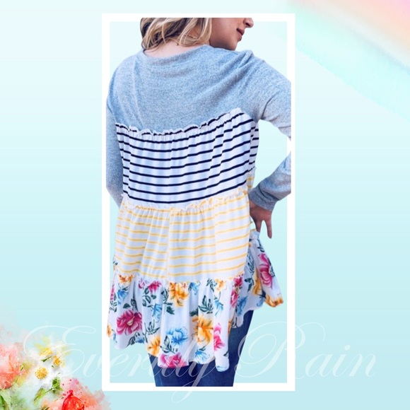 LAST ONE! SPRING FUN Floral & Striped Top - Picture 2 of 11